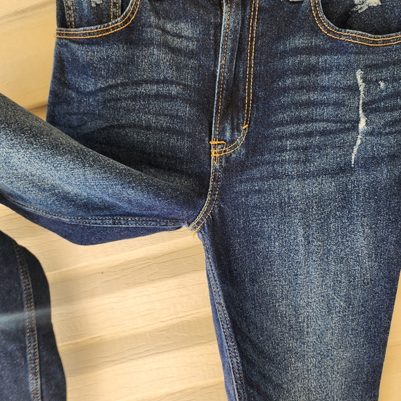 Abercrombie and Fitch The 90's straight ultra high rise jeans - Picture 6 of 13